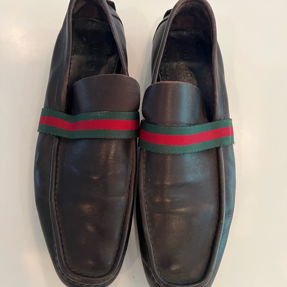 Gucci Brown Loafers with Red and Green Ribbon